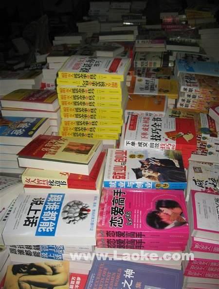 莘莊廢紙回收，張江書本回收，上海閔行回收書籍價格